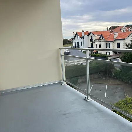 Studio Lumineux Pres Du Phare Avec Terrasse Et Wifi A - Fr-1-239-866 Apartment Biarritz